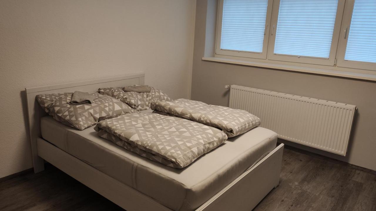 Ferienwohnung Schoene Zentrale Zimmer In Wilhelmshaven Exterior foto