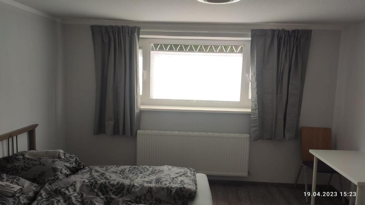 Ferienwohnung Schoene Zentrale Zimmer In Wilhelmshaven Exterior foto